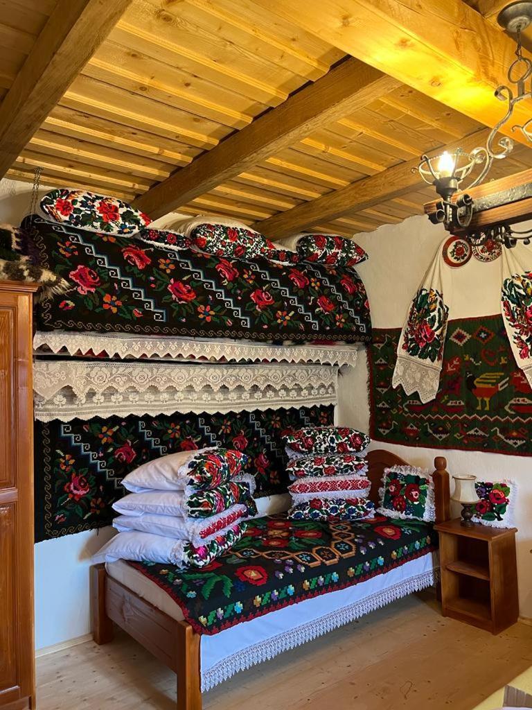 Casa Veche Breb 호텔 객실 사진